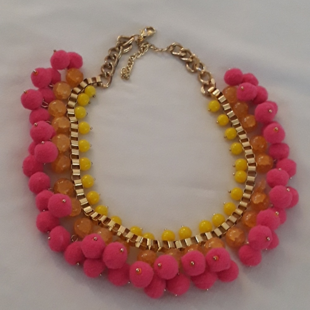 INC beautiful fashion necklace